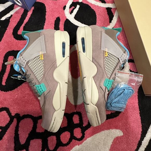 Jordan 4 Retro SP 30th Anniversary Union Taupe Haze – Size 8.5 – Brand New - Picture 3 of 14
